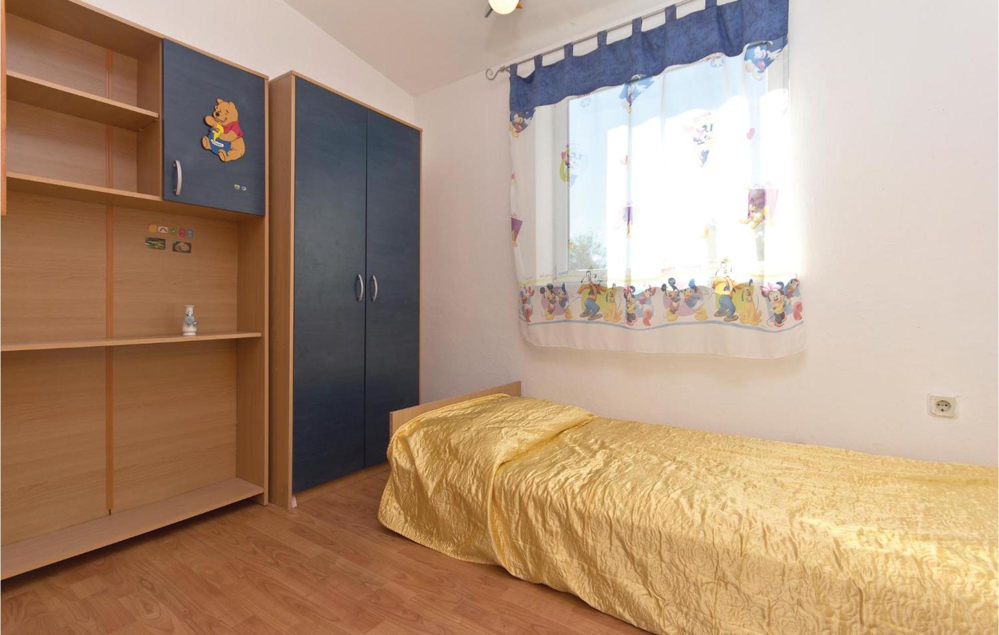 3 Bedroom Gorgeous Apartment In Marcana Exterior photo