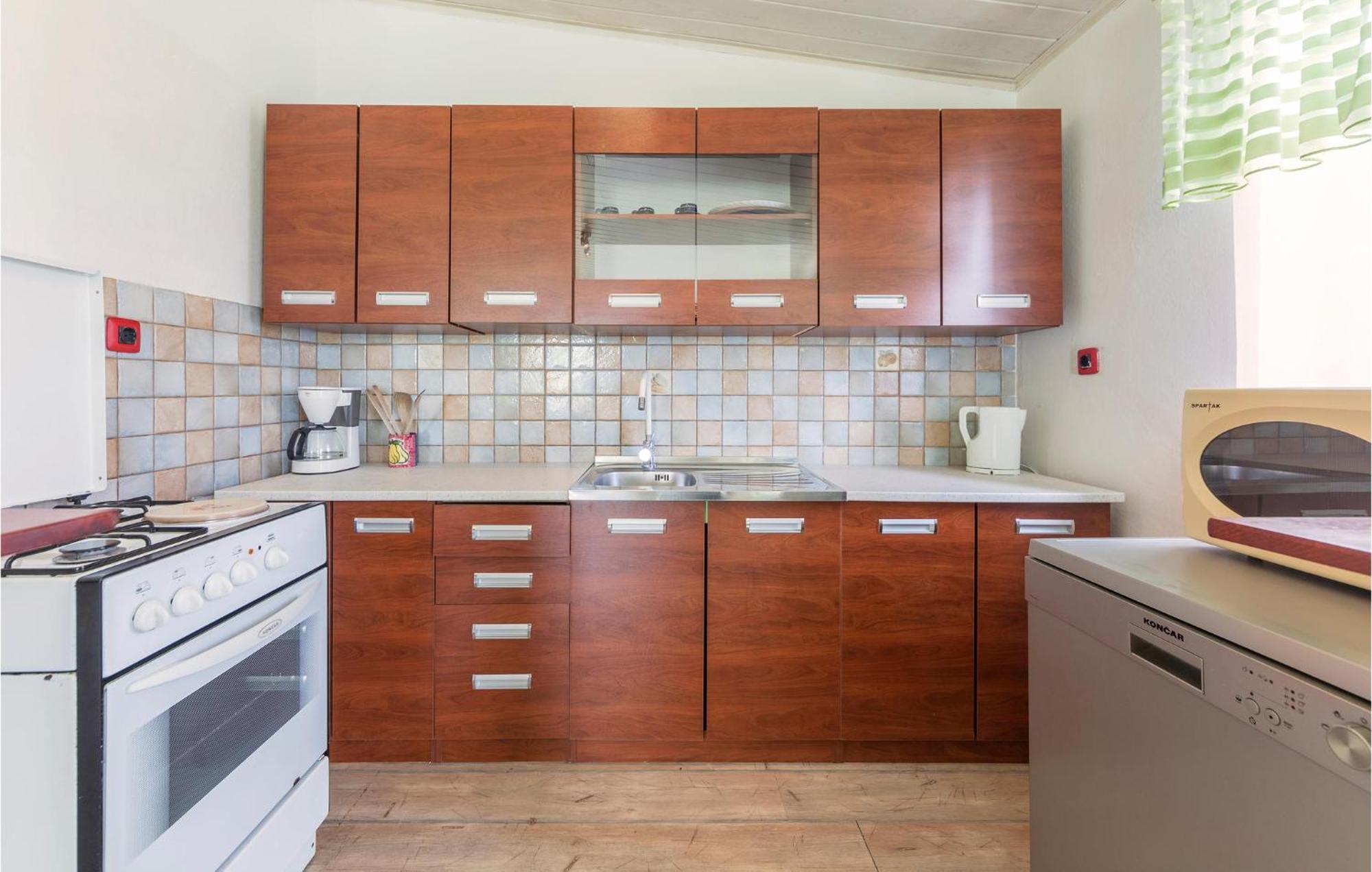 3 Bedroom Gorgeous Apartment In Marcana Exterior photo